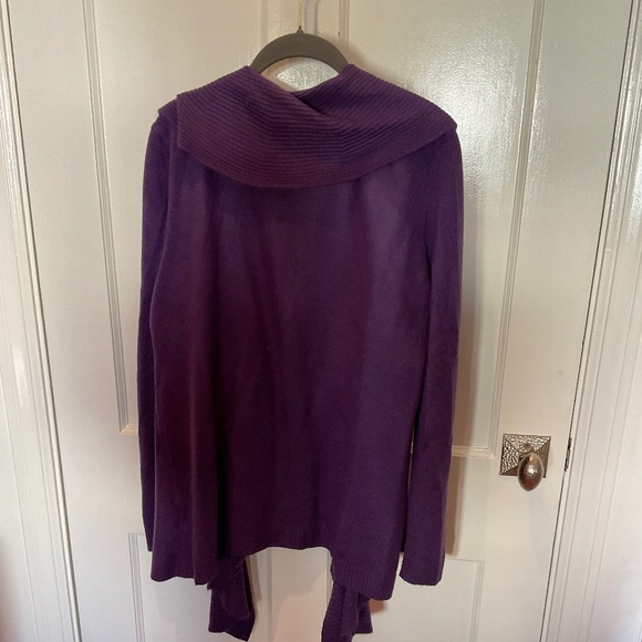 Karen Scott deep Purple  colored cardigan PL, ruffle detailing - Picture 4 of 4